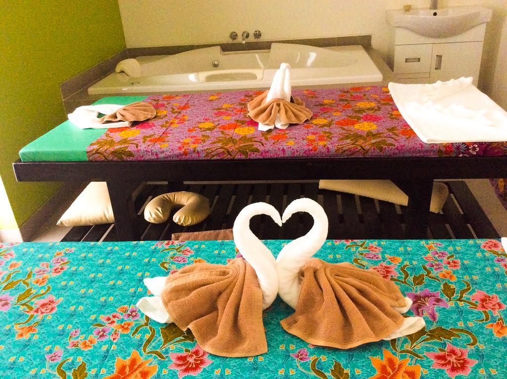 Lets Phuket Twin Sands Resort & Spa-Sha Extra Plus מראה חיצוני תמונה